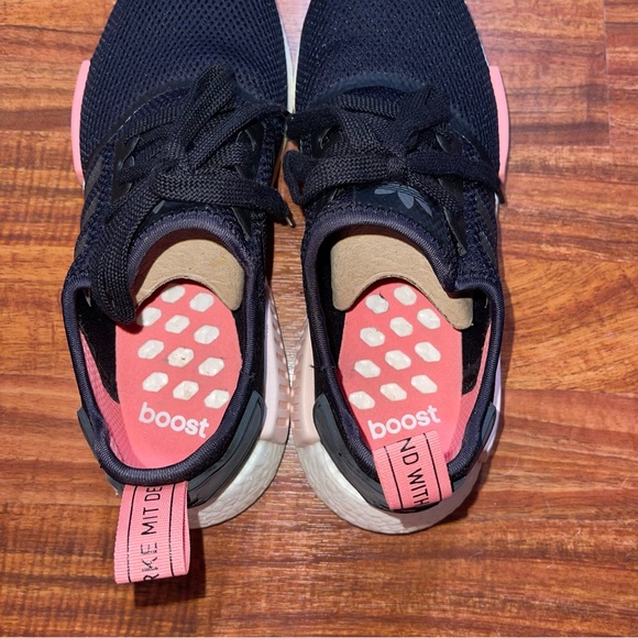 NMD R1 Women’s ‘Peach Pink’ - Picture 7 of 9